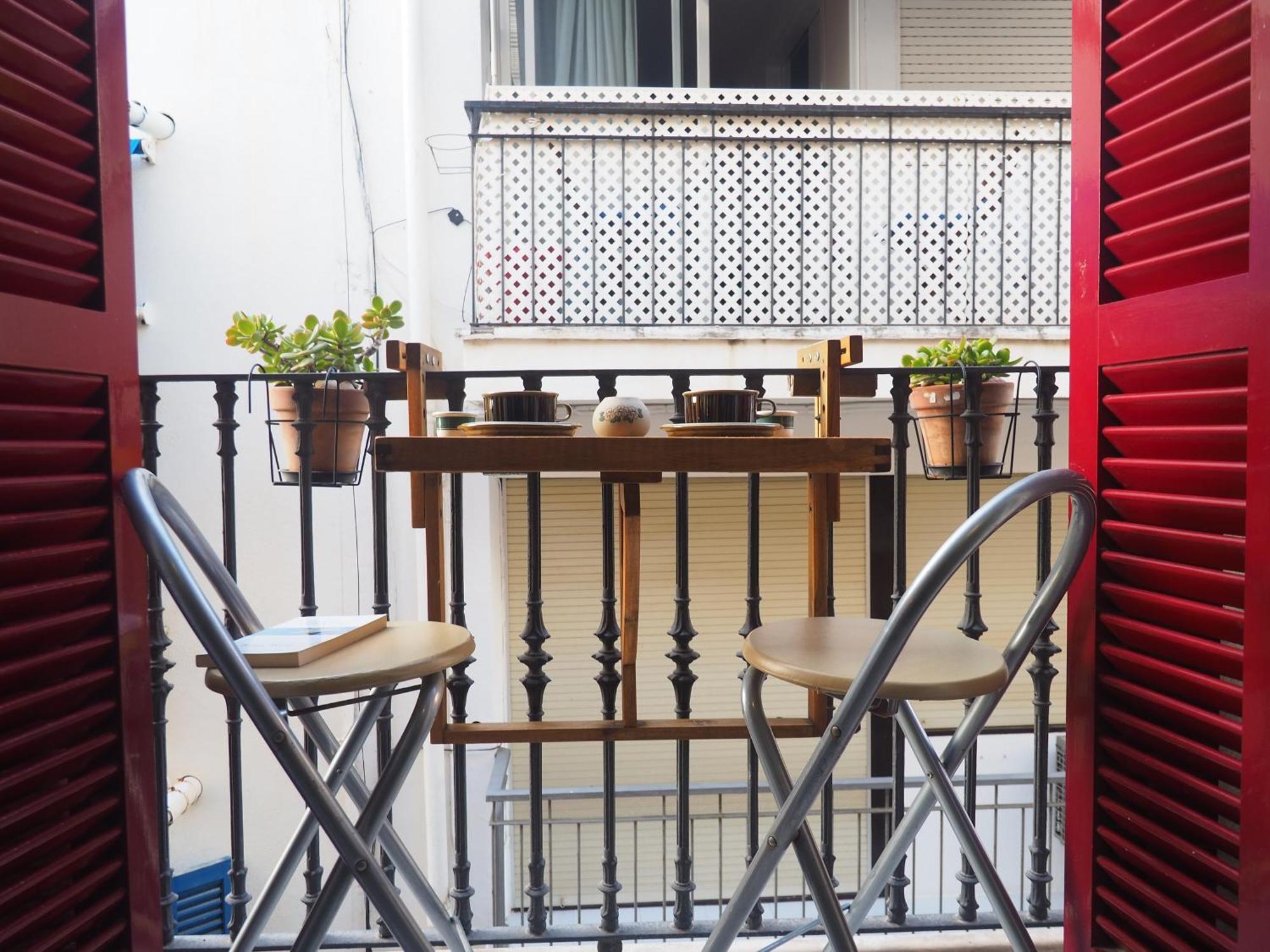 Balcony View Apartment By Hello Homes Sitges Ngoại thất bức ảnh