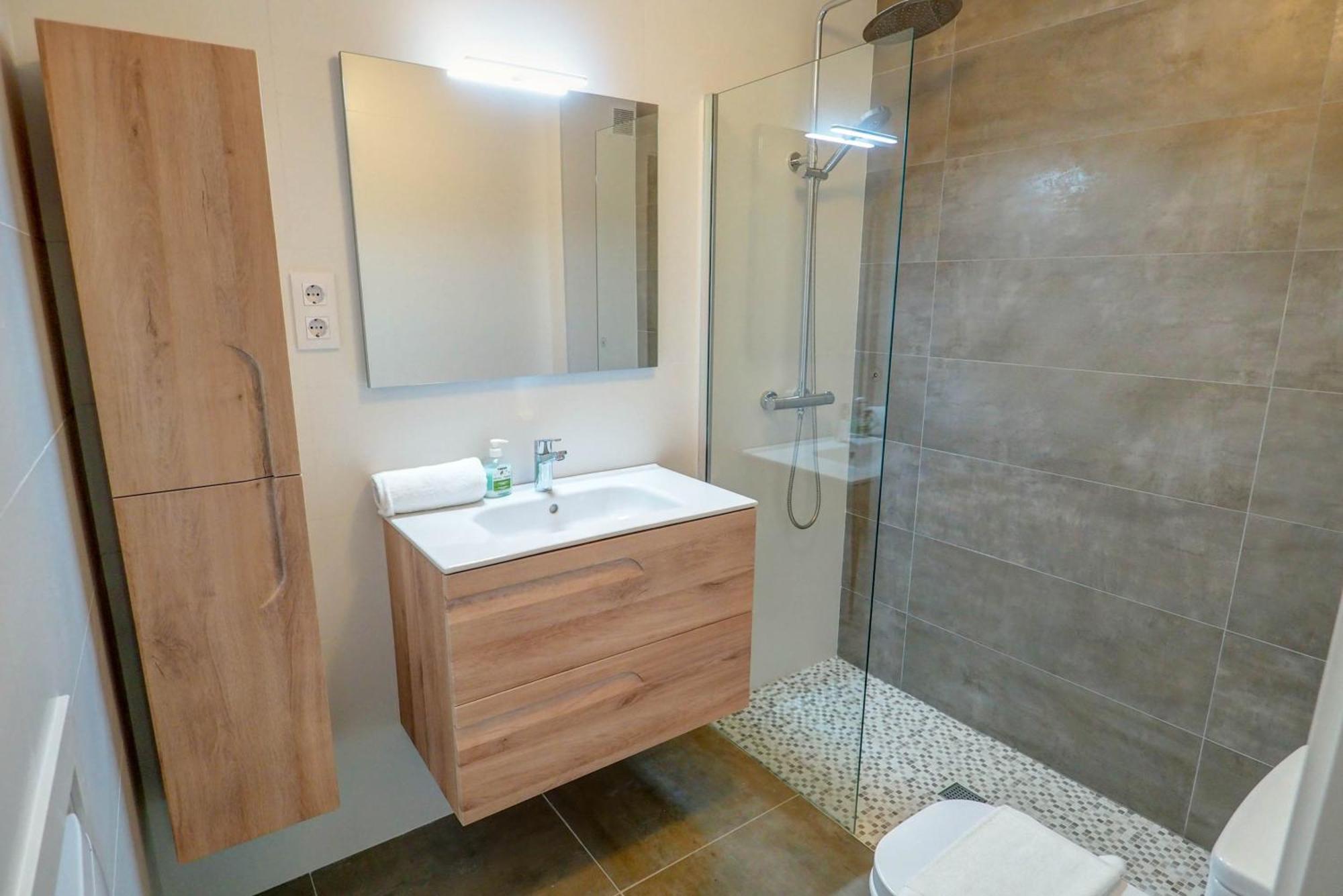 Balcony View Apartment By Hello Homes Sitges Ngoại thất bức ảnh